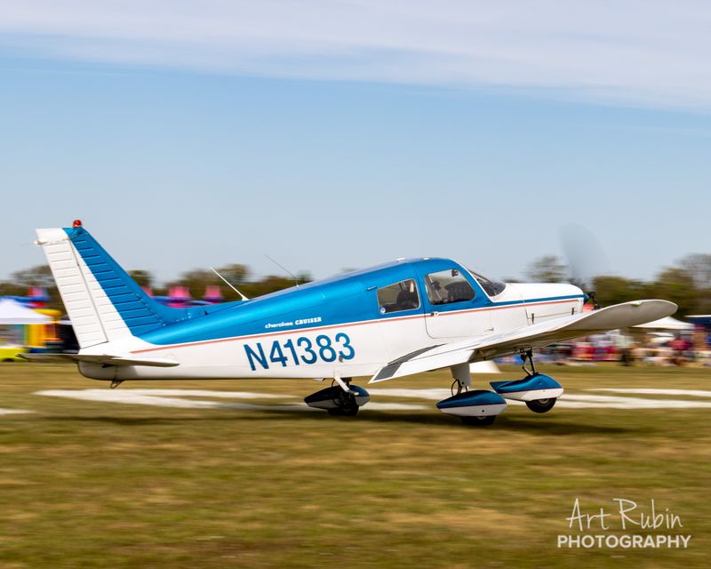 Kyle LaMontagne · Piper PA-28-140 Cherokee N41383 lifting off